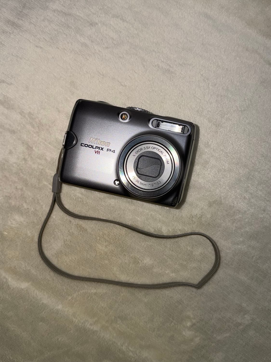 Nicon Coolpix p4 판매합니다 ! 상품이미지1