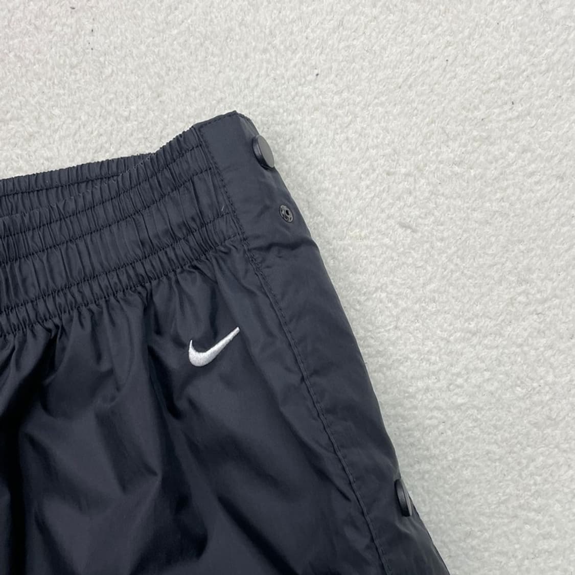 NIKE 나일론 사이드 버튼 트레이닝 팬츠 블랙 XL 상품이미지2