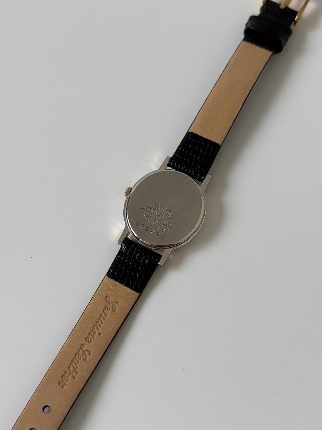 1980s Gold Bezel Oval Ladies Quartz 상품이미지7