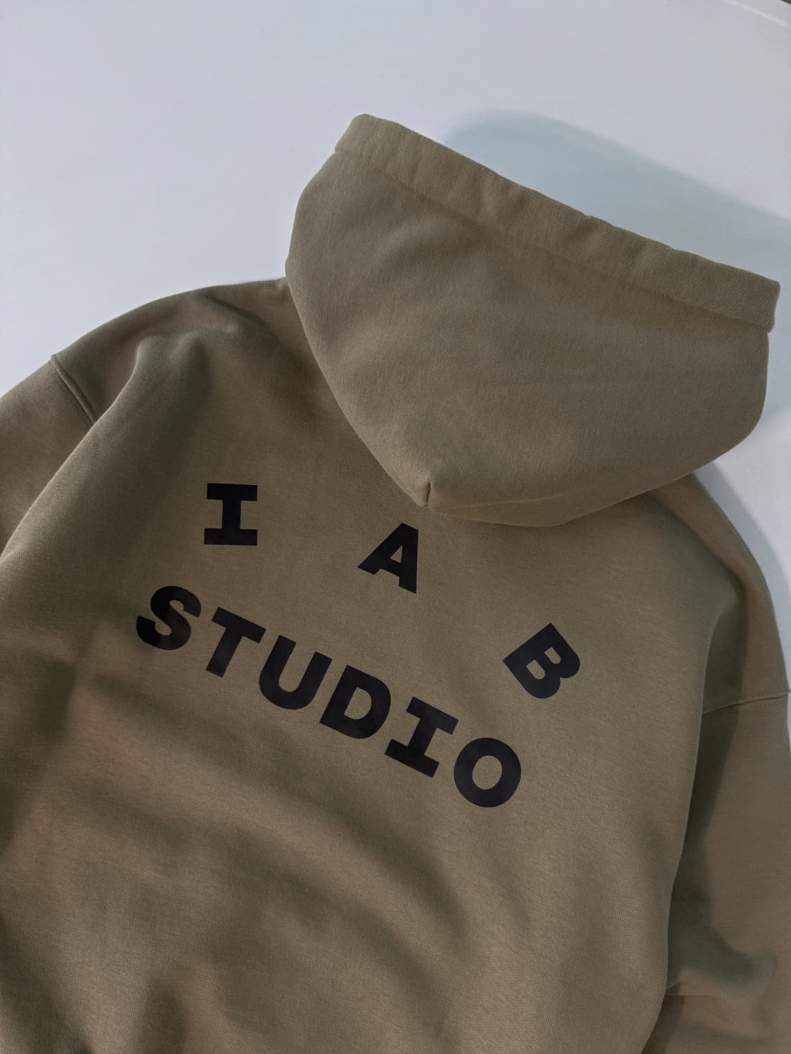 아이앱 스튜디오 루즈핏 올리브 카키 스웻 후드 상품이미지3