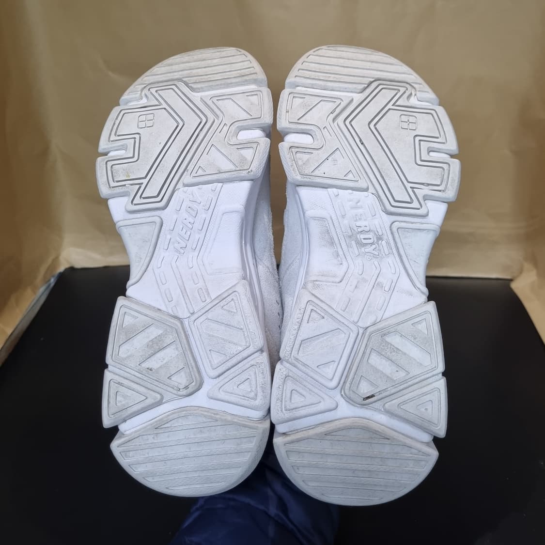 널디 젤리그 크림 여성운동화240  상품이미지3