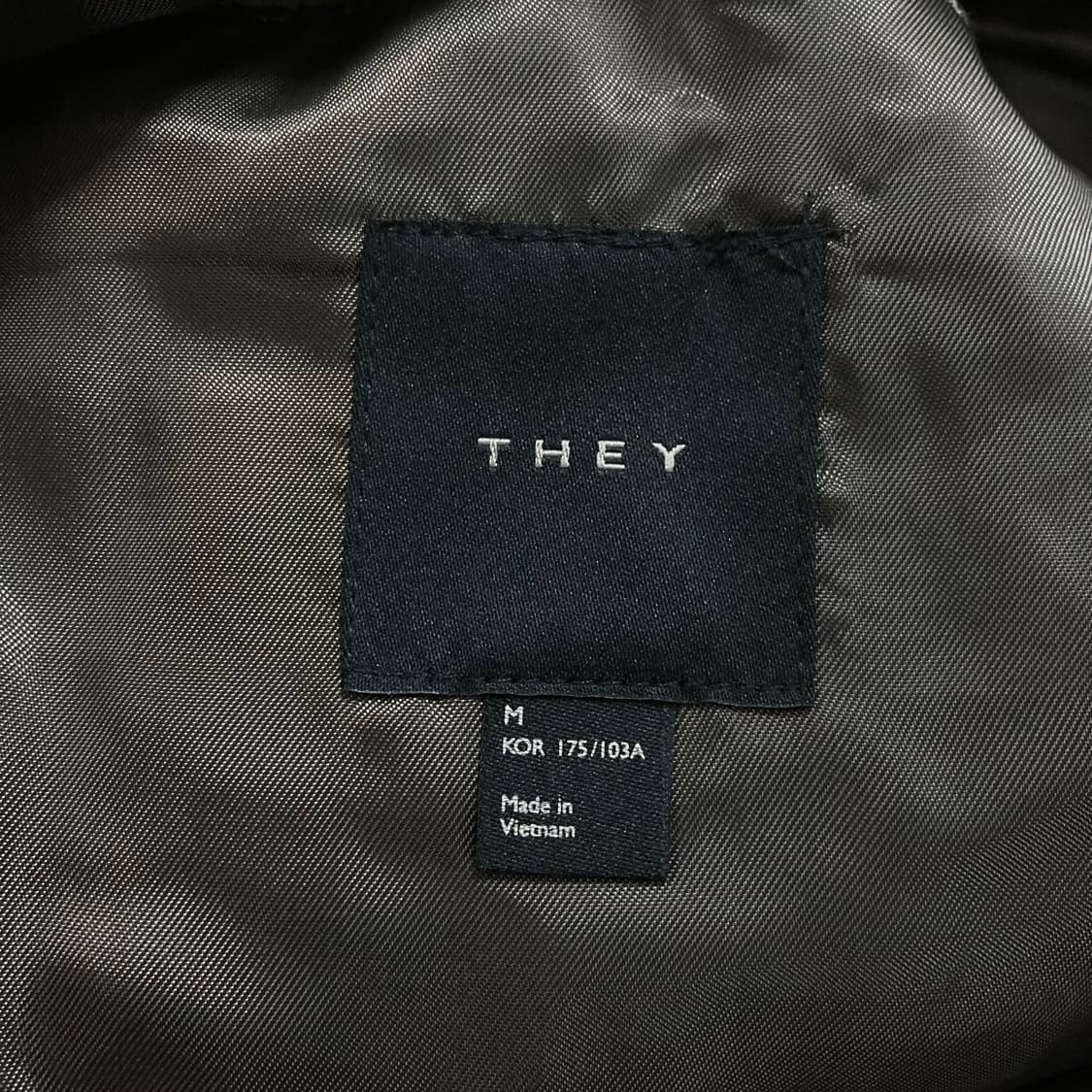 THEY 데이 브라운 컬러 스웨이드 자켓 상품이미지2