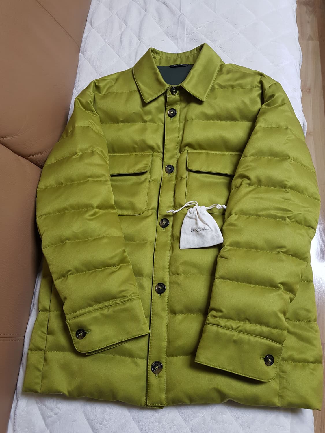 로로피아나 퀼티드 실크 패딩 오버 셔츠 자켓 상품이미지1