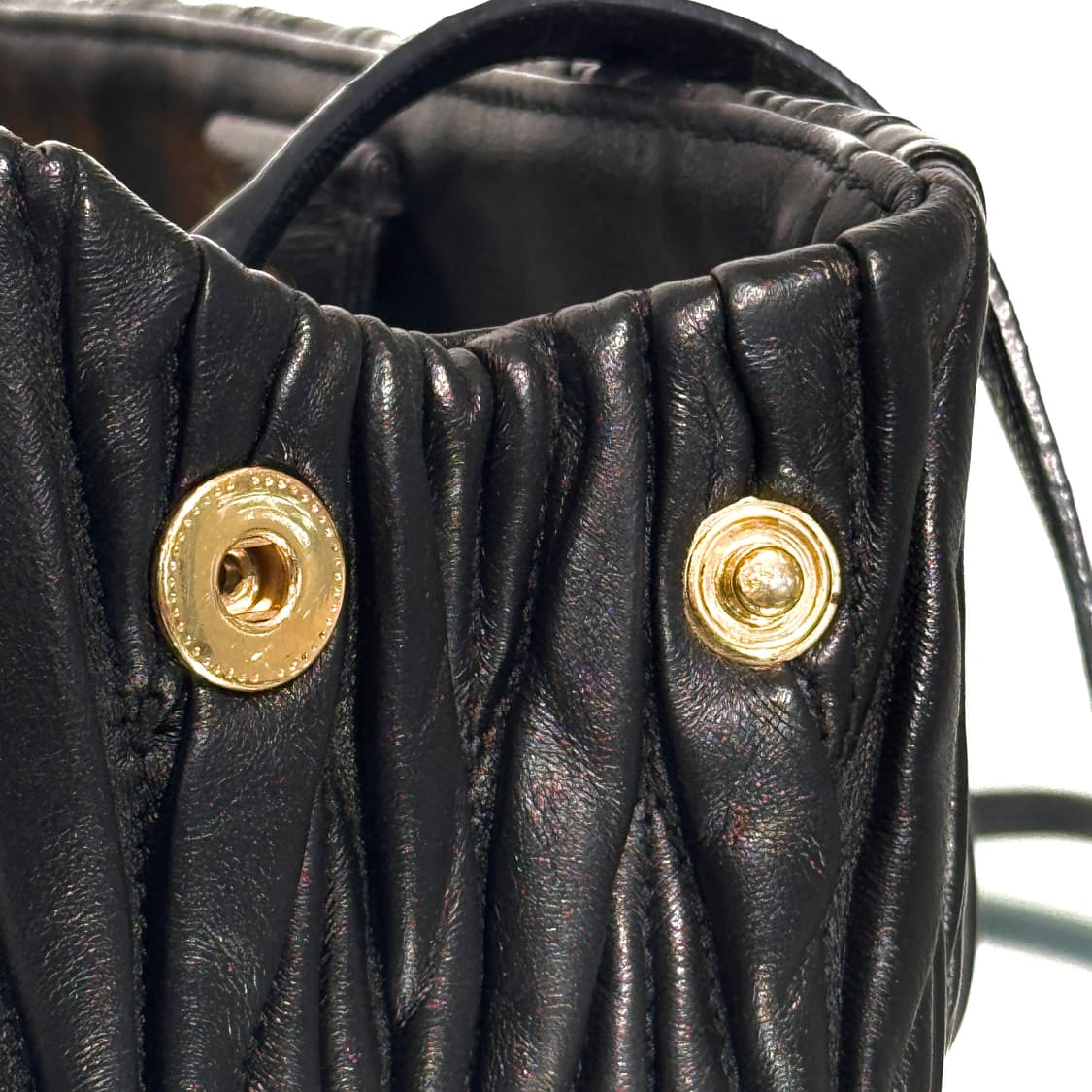 미우미우 마테라쎄 나파 레더 아르카디 토트백 상품이미지9