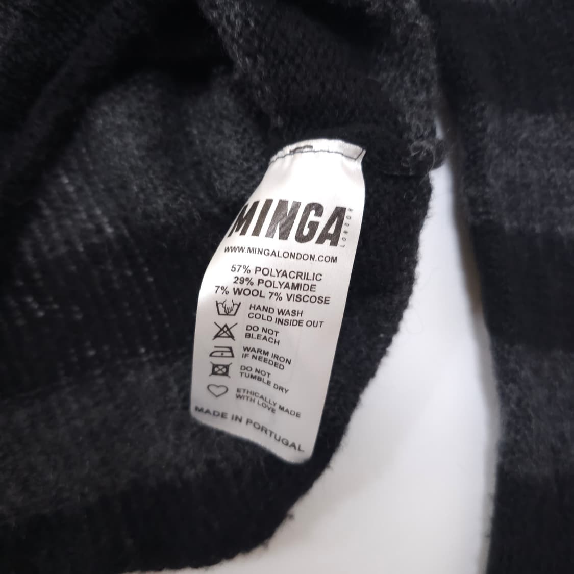 밍가런던 오프숄더 니트 상품이미지5