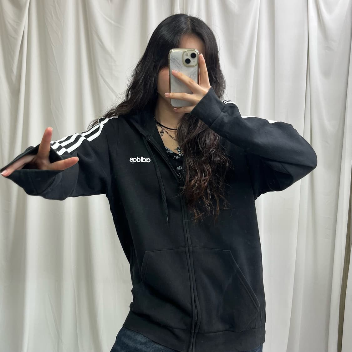 Adidas black hood zip-up 상품이미지2