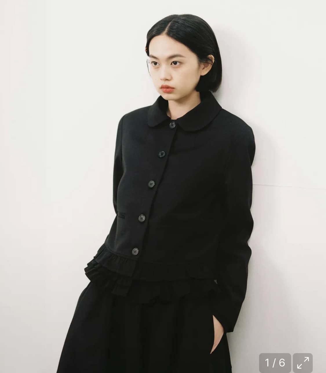 새상품) 오헤시오 라운드 프릴자켓 블랙 상품이미지2