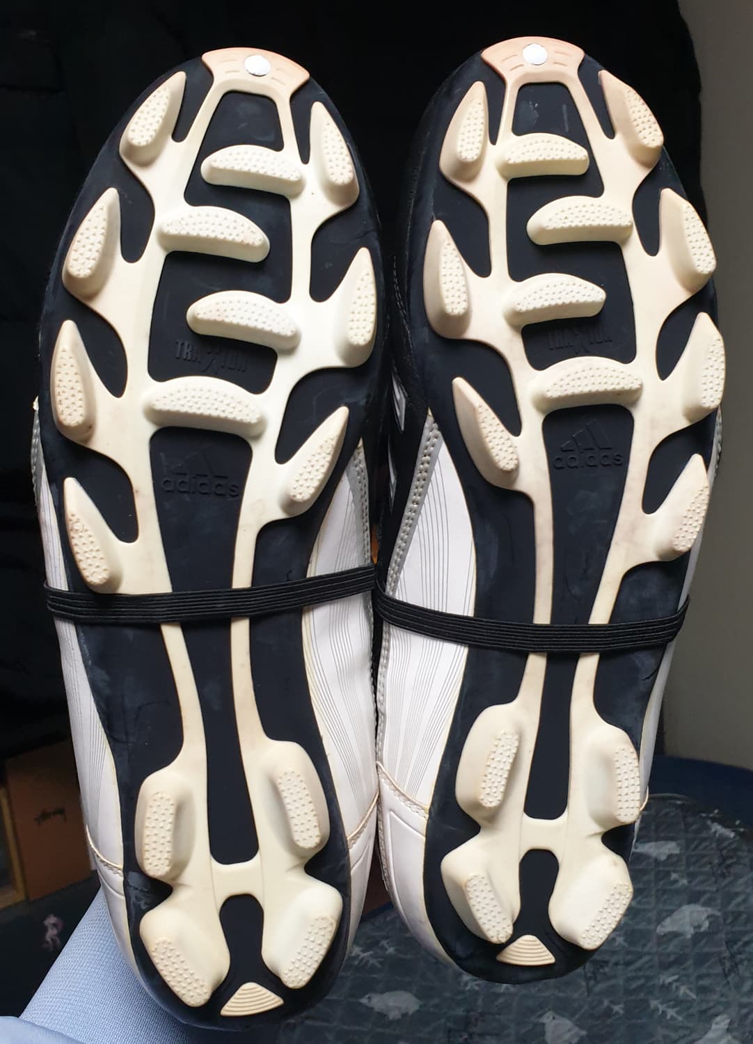 아디다스 프레데터 앱솔리온 HG 축구화 (275) 상품이미지4