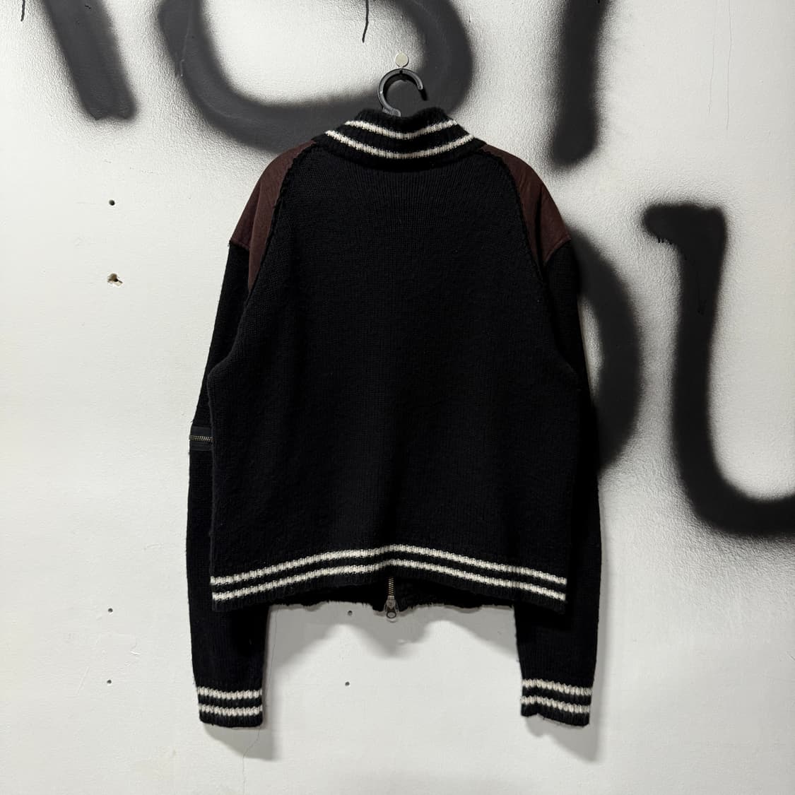 아르마니 익스체인지 스웨이드 배색 투웨이 집업 니트 자켓 상품이미지2