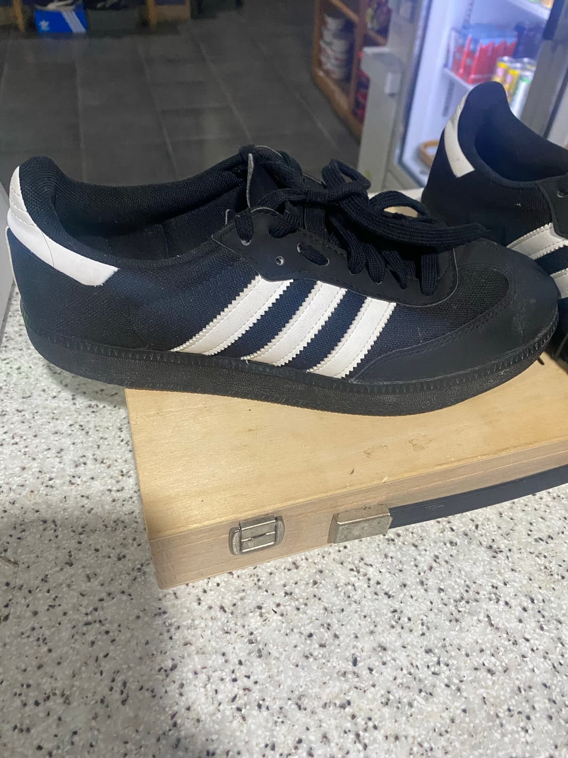 아디다스 벨로삼바 블랙 255 상품이미지2