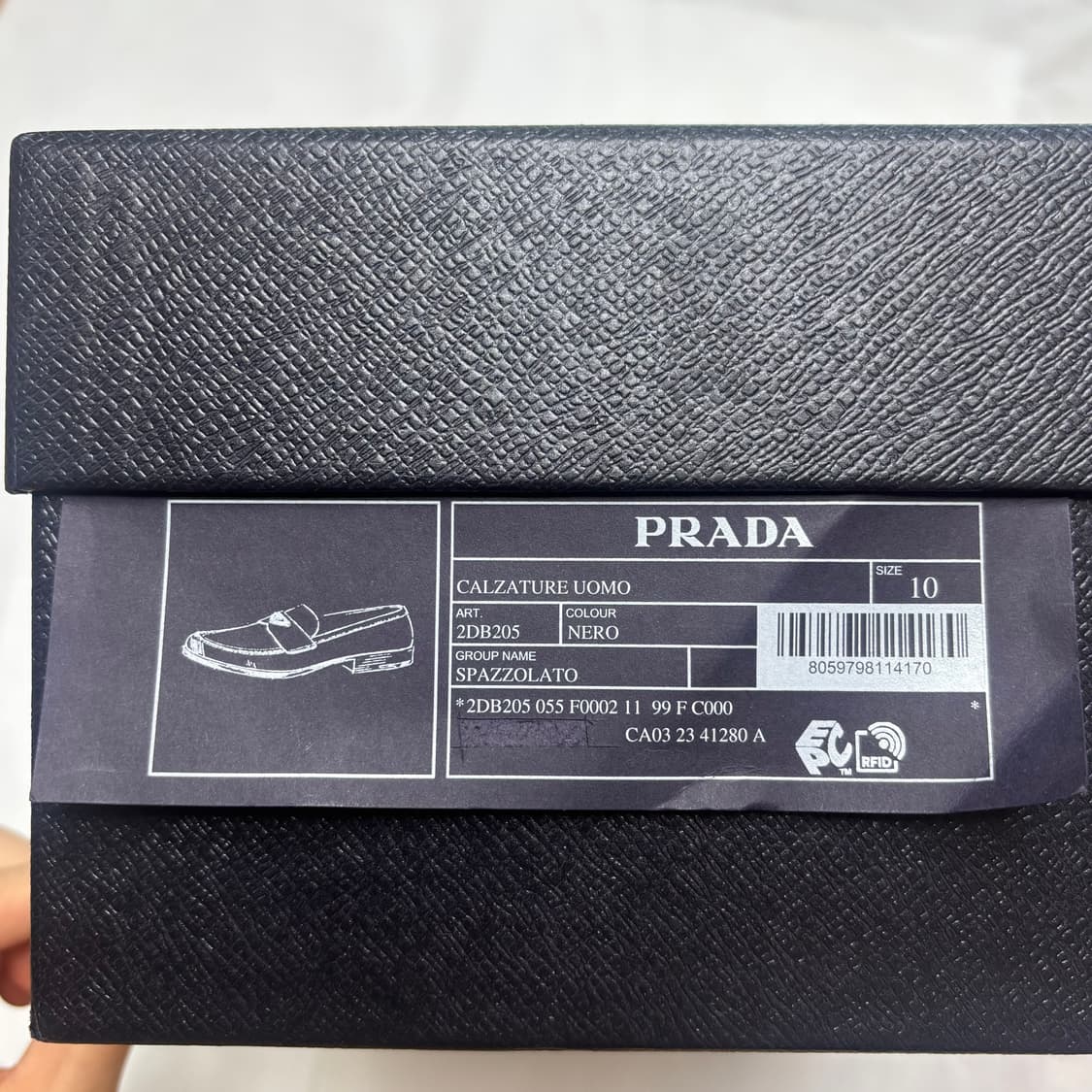 프라다 삼각로고 브러시드 로퍼 상품이미지10