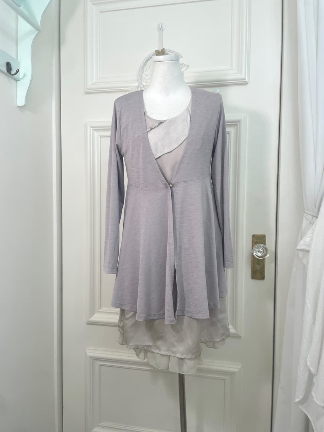 mute lavender crystal button long cardig 상품이미지1