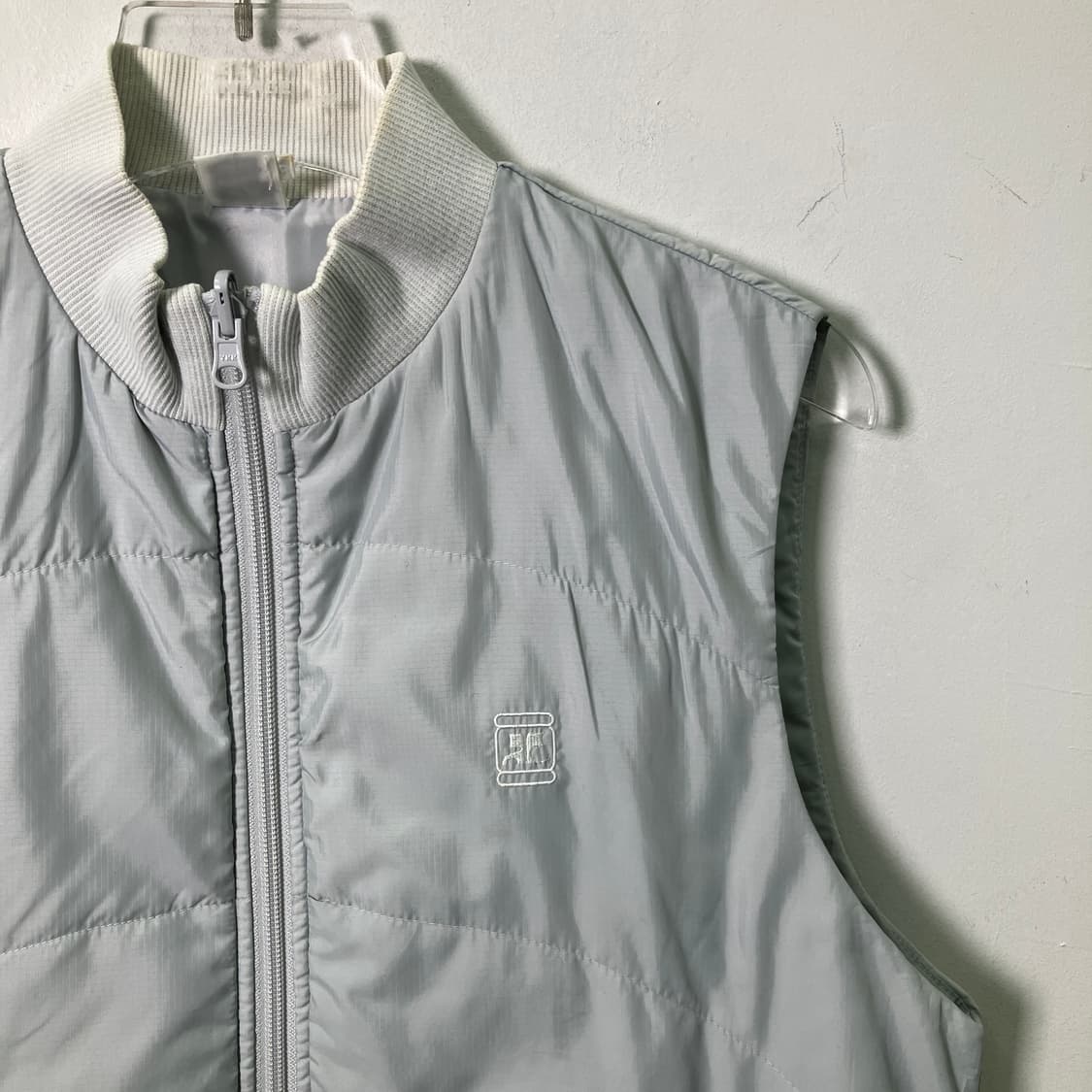 꾸레쥬 스포츠 퓨처 패딩 베스트 40 상품이미지4