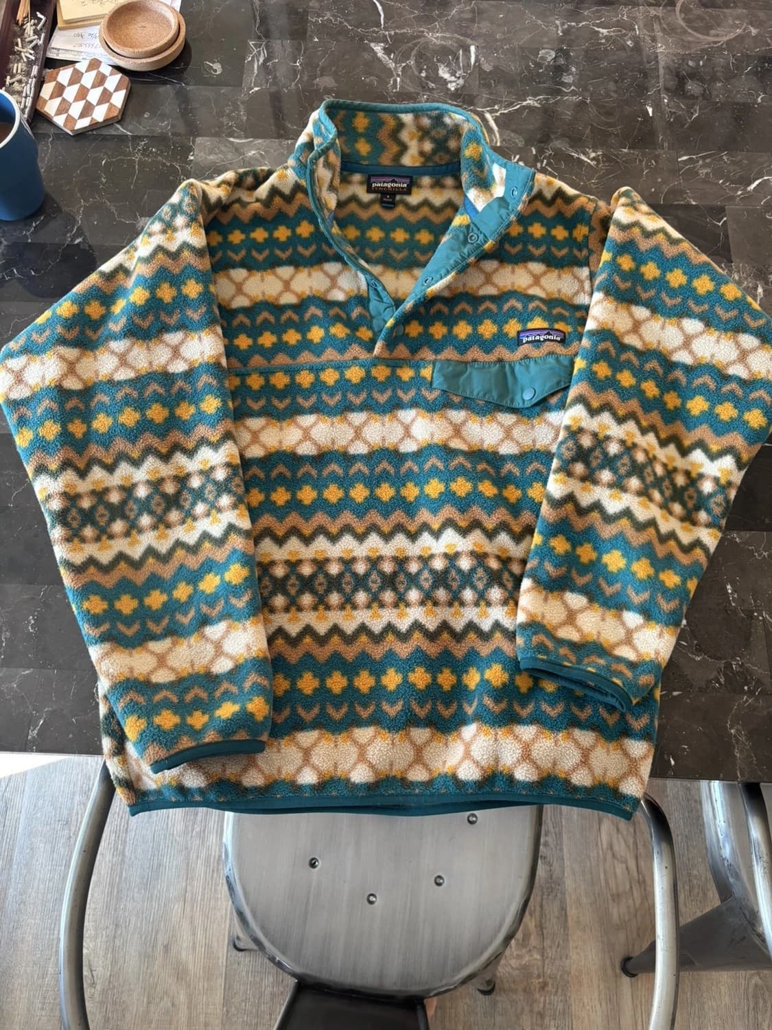 파타고니아 신칠라 스냅-T 아즈텍 패턴 상품이미지1