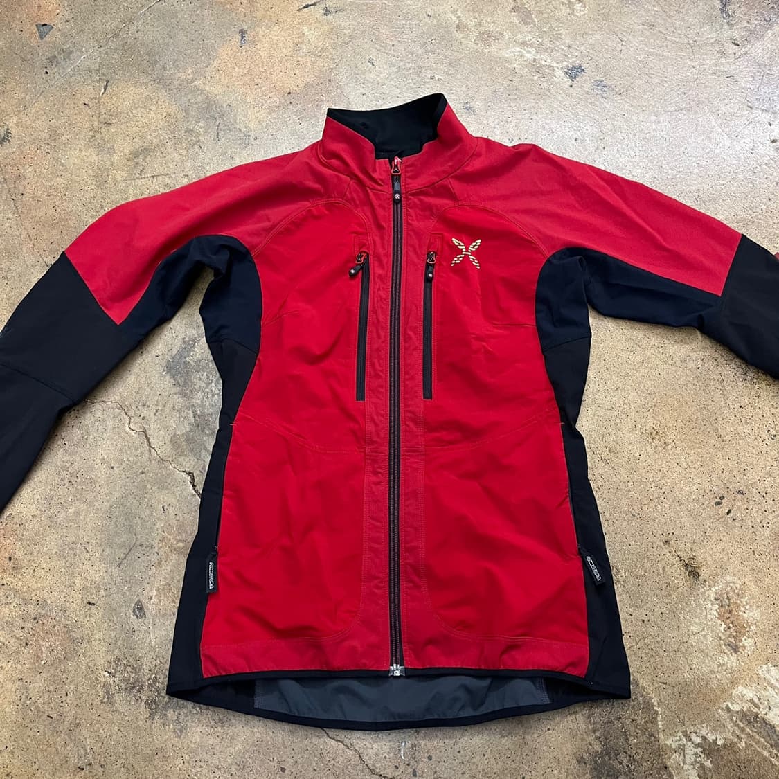 [정품/M]  몬츄라 소프트쉘 자켓 b17 상품이미지3