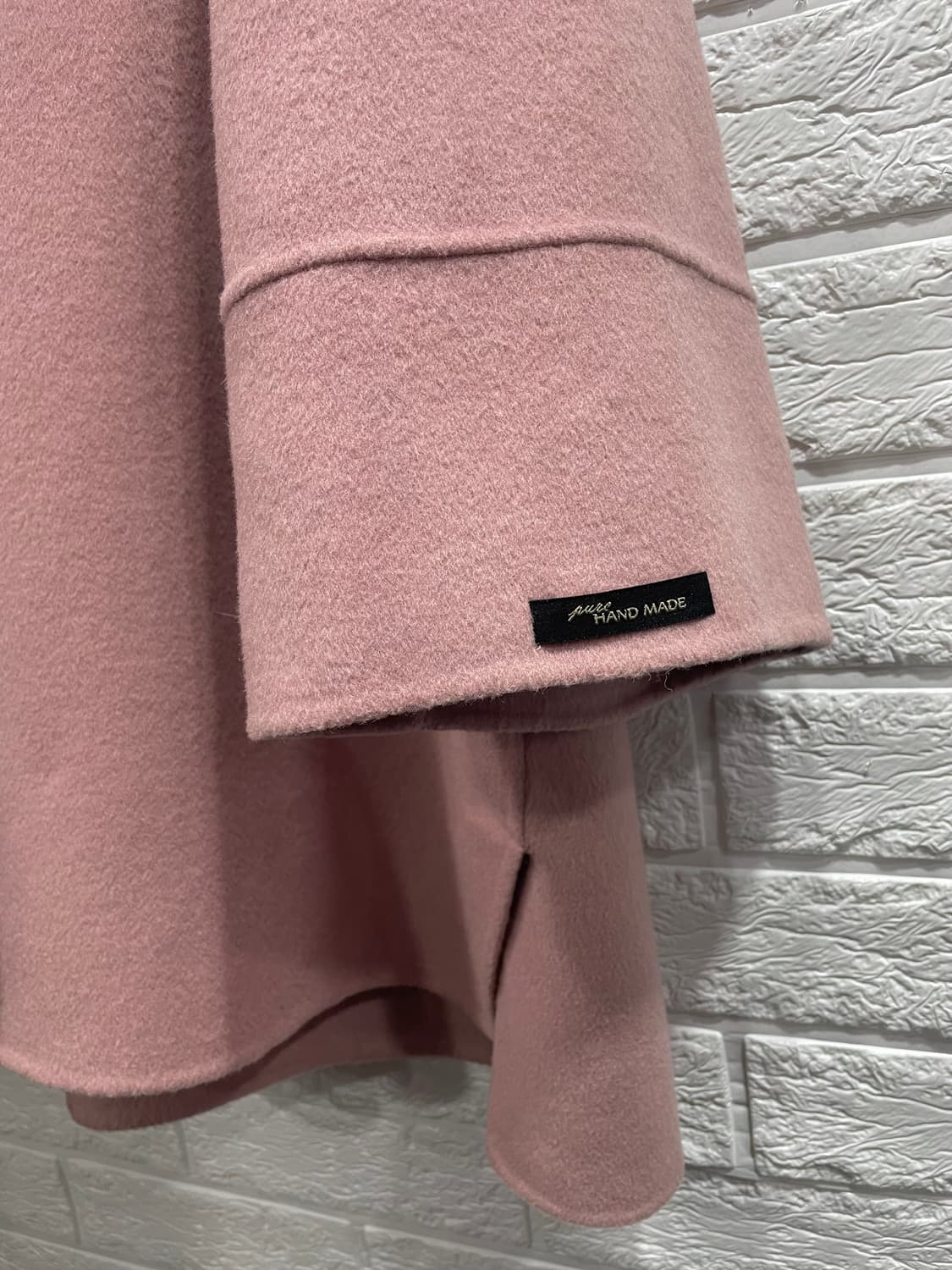 새상품)핸드메이드 핑크 여성울숏코트100 모직하프반코트 77.88 하객룩 상품이미지4