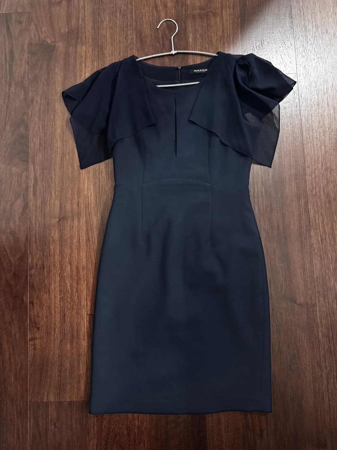 모조에스핀 프릴 원피스 상품이미지1