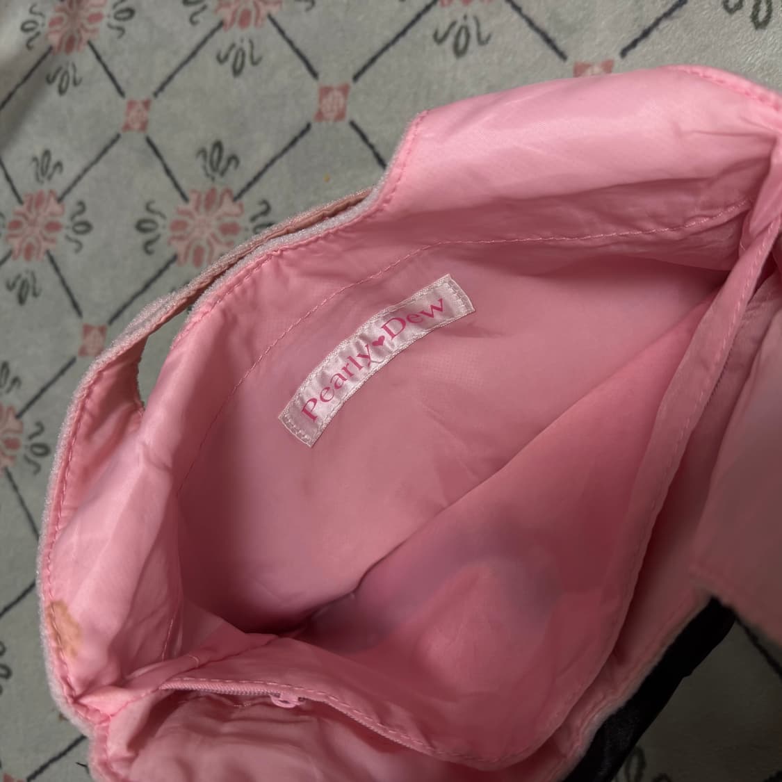 Pearly Dew 핑크 벨벳 리본 핸드백 상품이미지4