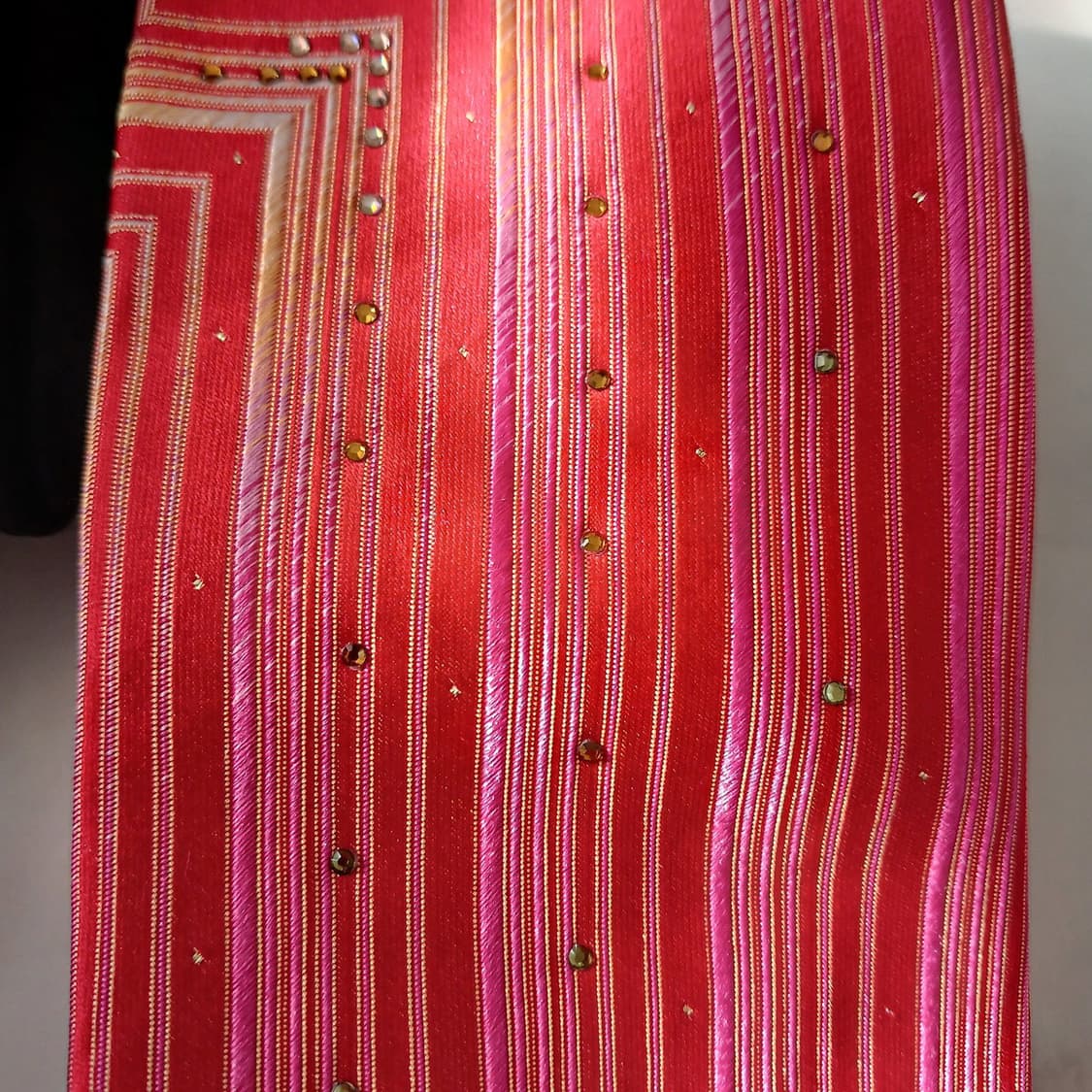 밀라숀 실크 레드 스트라이프 넥타이 9.2cm A~A+등급 A18984
 상품이미지5