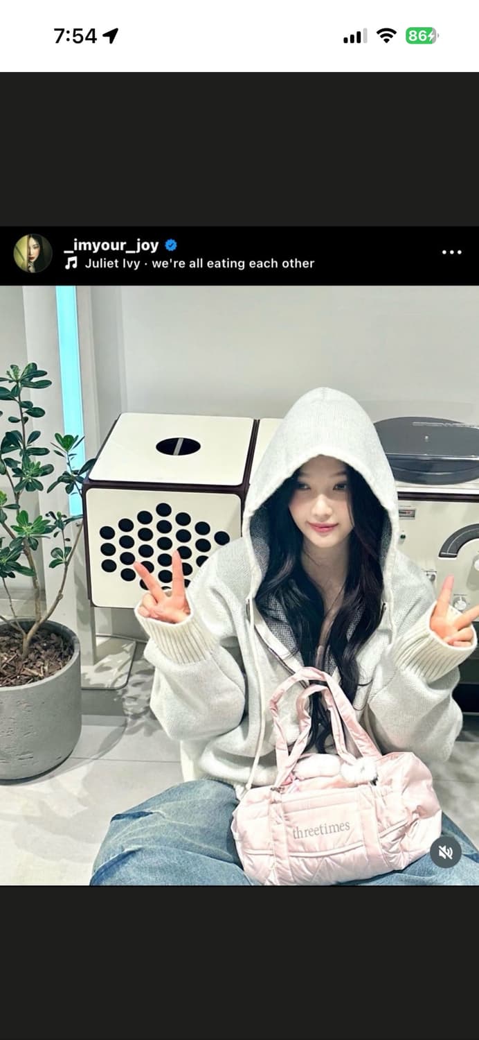 threetimes 쓰리타임즈 베베백 핑크 조이착용 상품이미지4