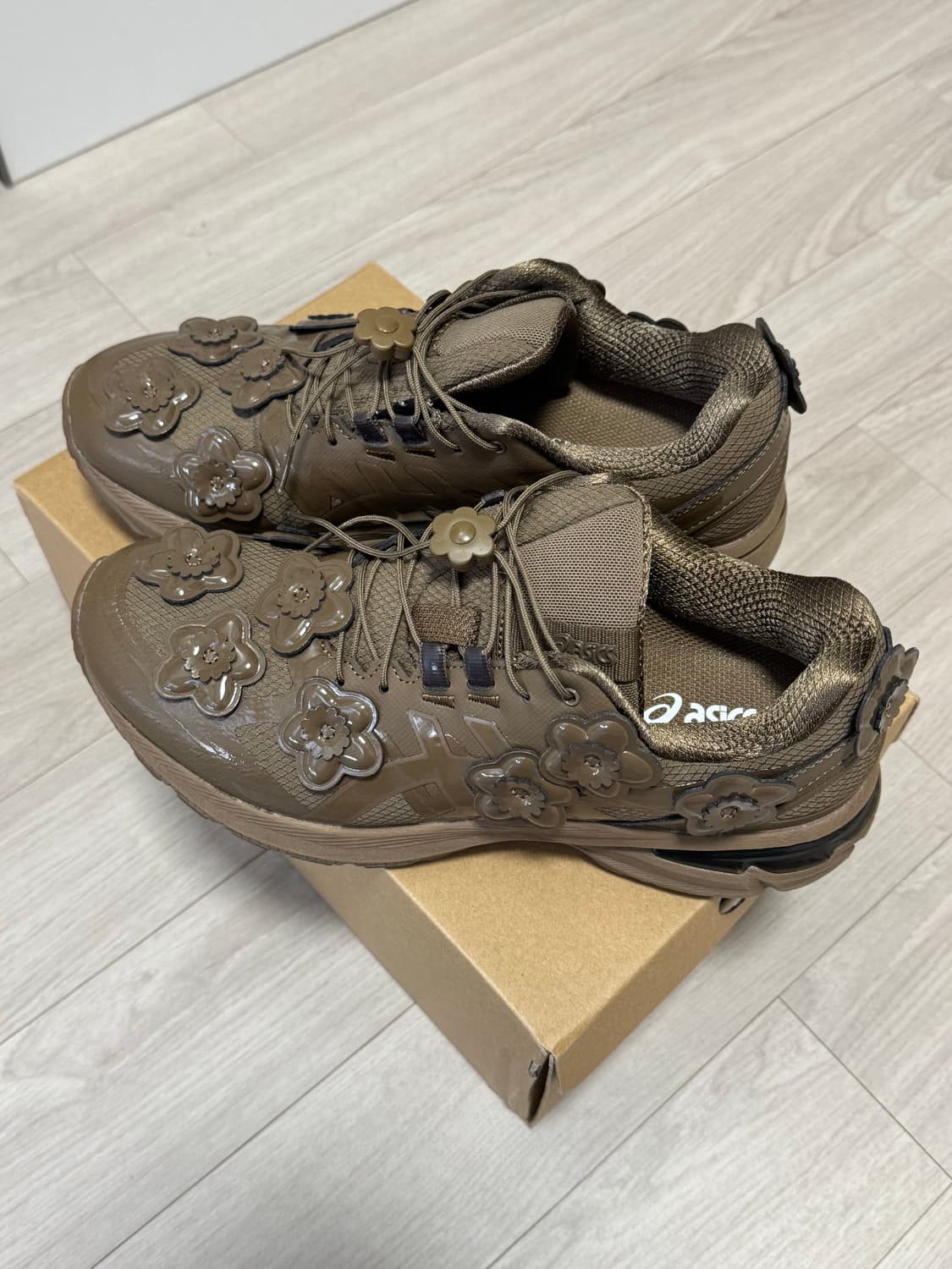 아식스x세실리아반세 상품이미지4