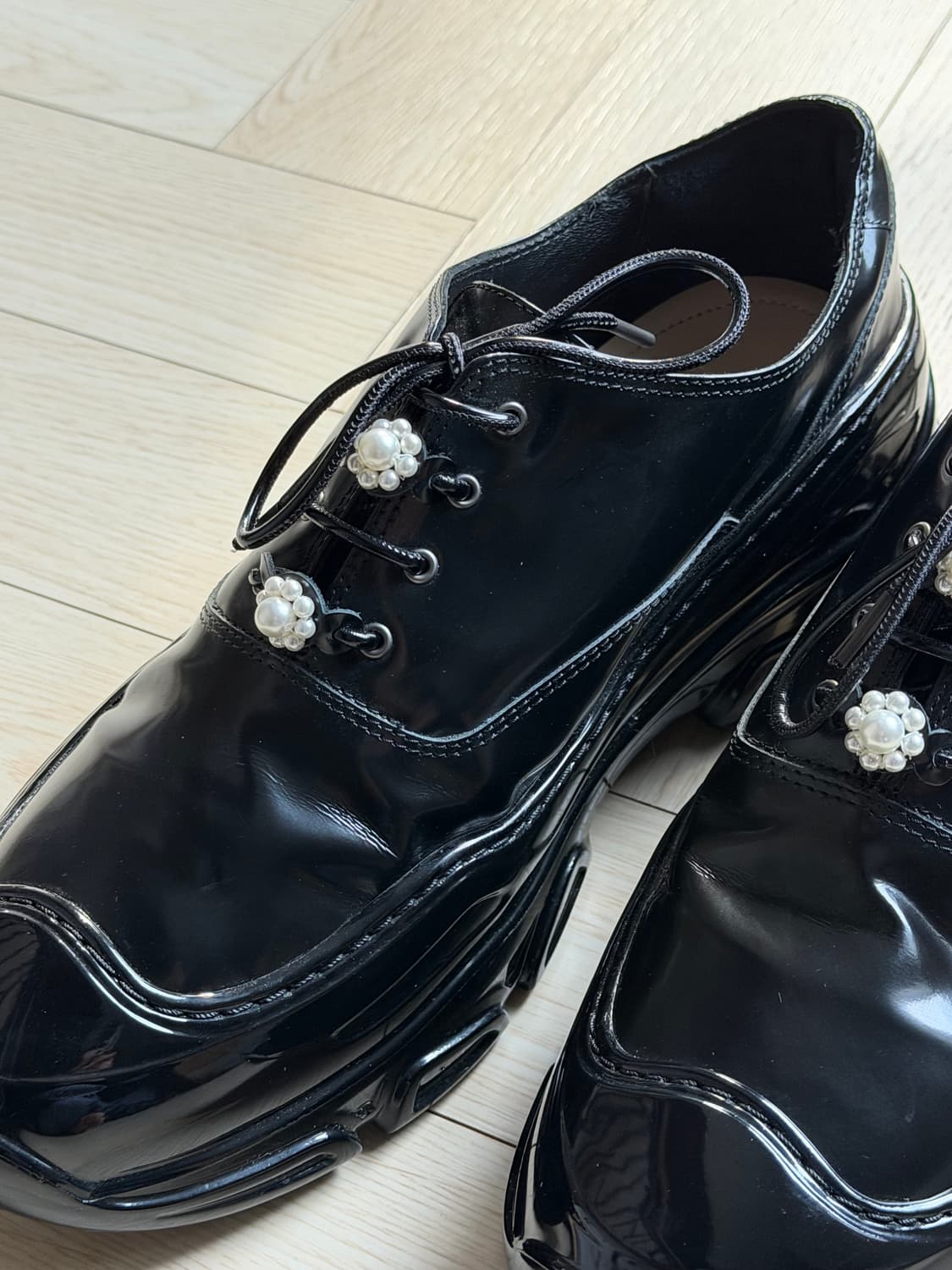 시몬로샤 데이지 브로그 스니커즈 상품이미지2