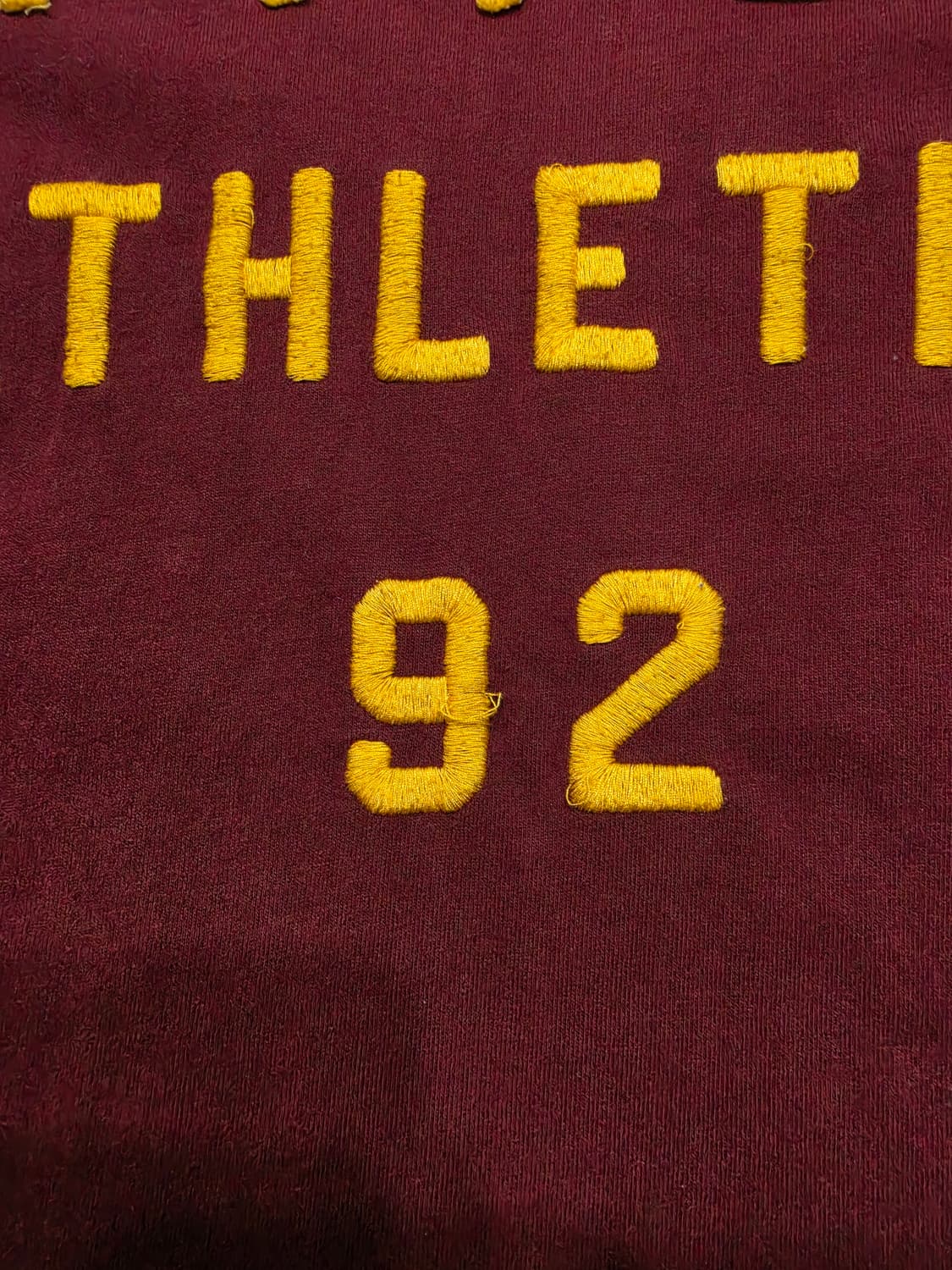 아베크롬비 앤 피치 빈티지 스펠 로고 반팔티 S 상품이미지4