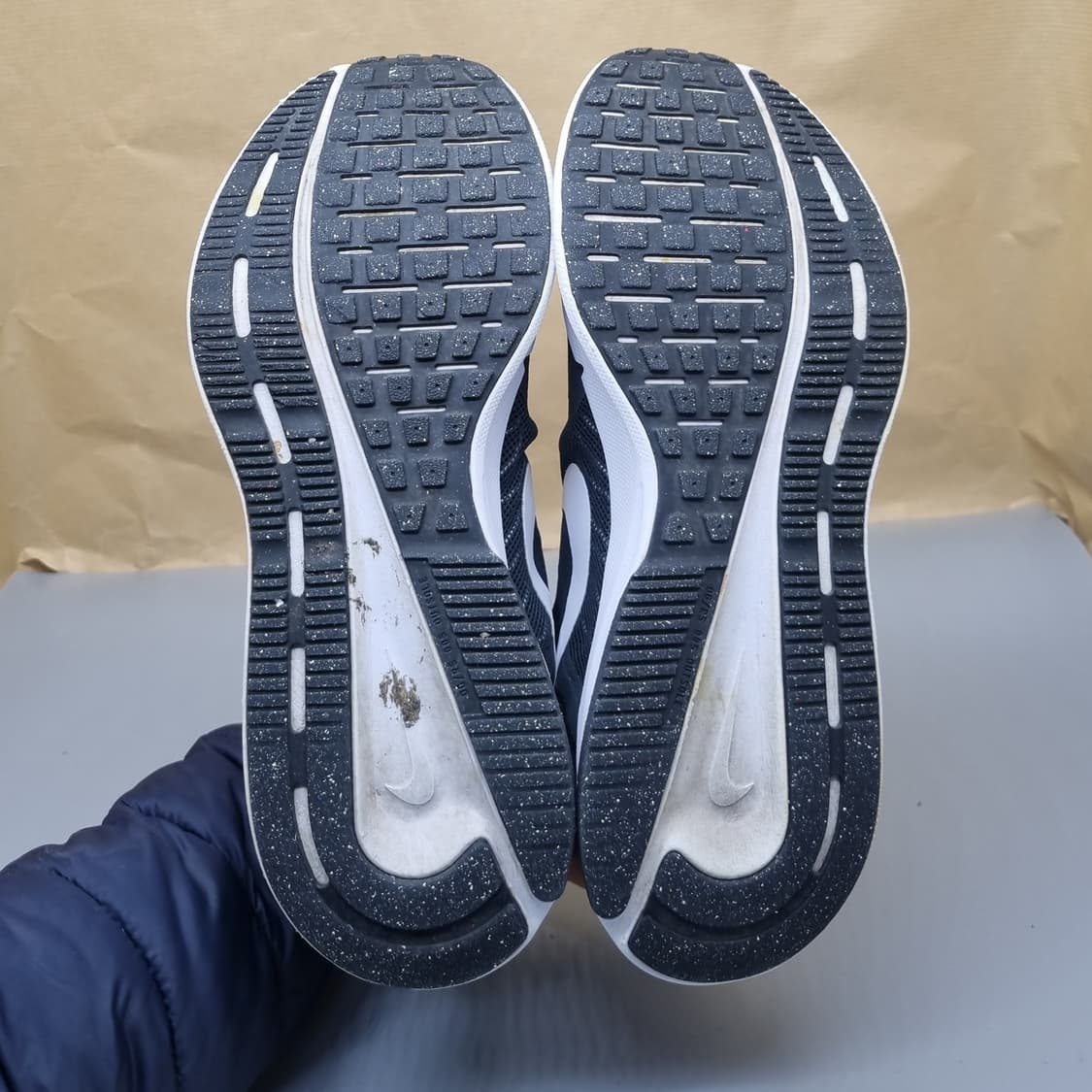 나이키 런스위프트3 남성운동화275 상품이미지3