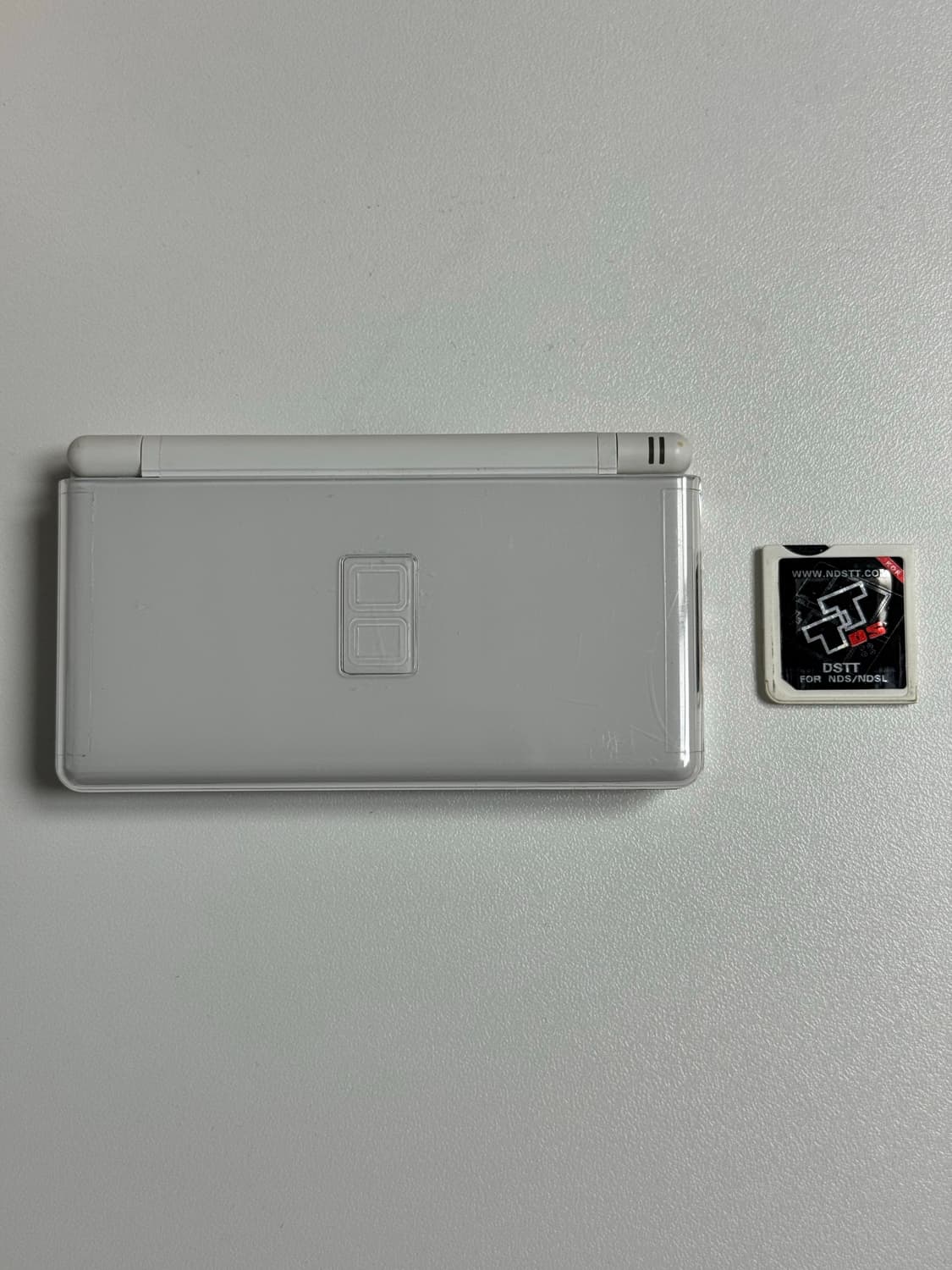 닌텐도ds lite 화이트 + TT칩 상품이미지1