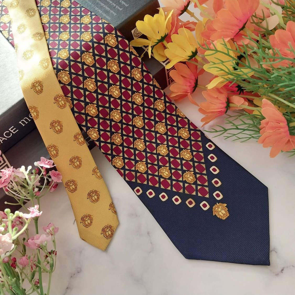 베르사체 실크 메두사 패턴 넥타이 9.9cm A~B등급 K1394
 상품이미지3