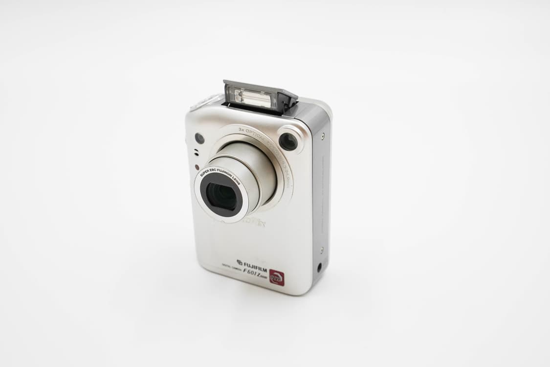 Fujifilm FinePix F601 (후지필름 파인픽스 F601) 상품이미지6