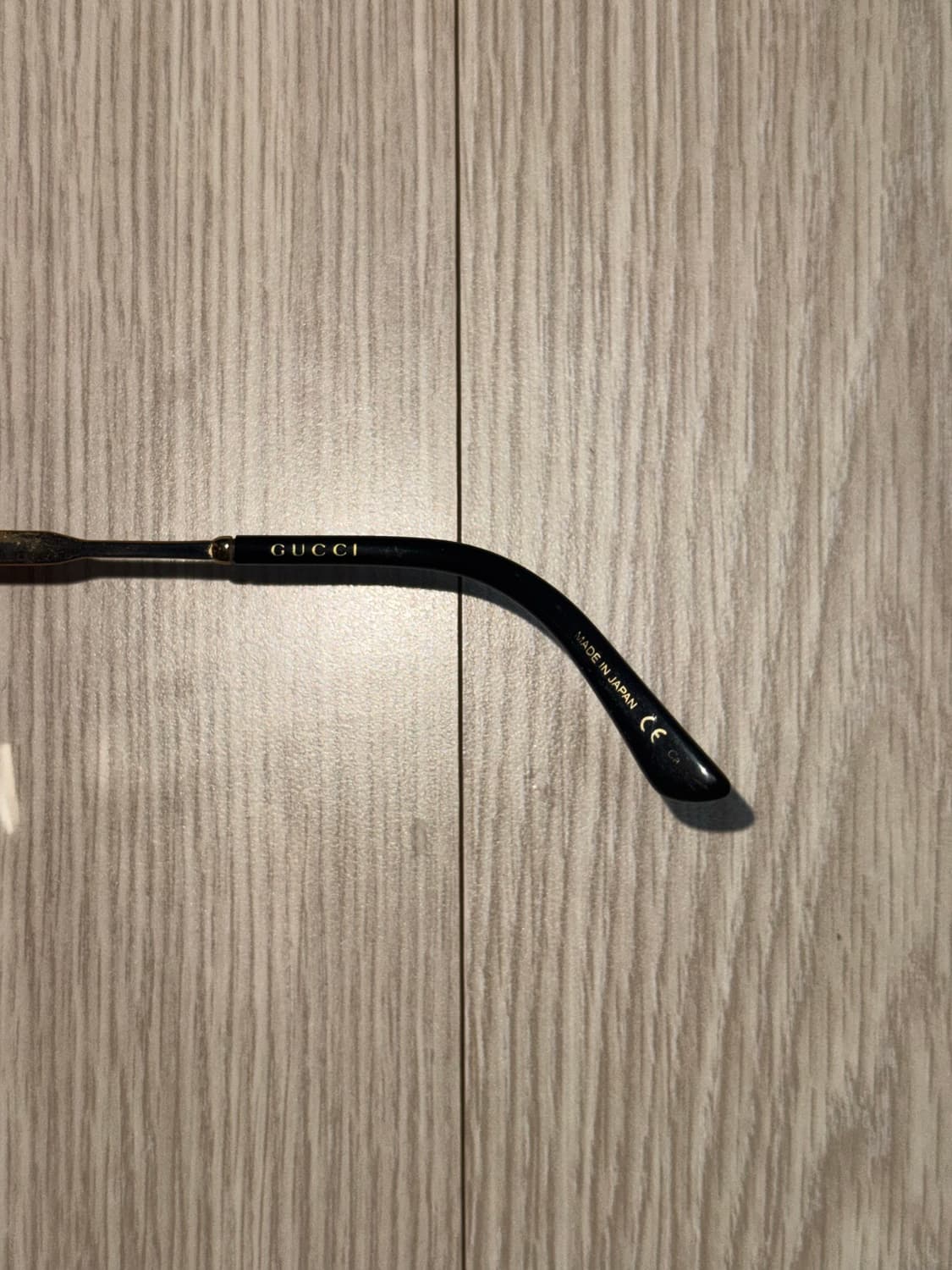 구찌 선글라스 GG0589SK 001 상품이미지10