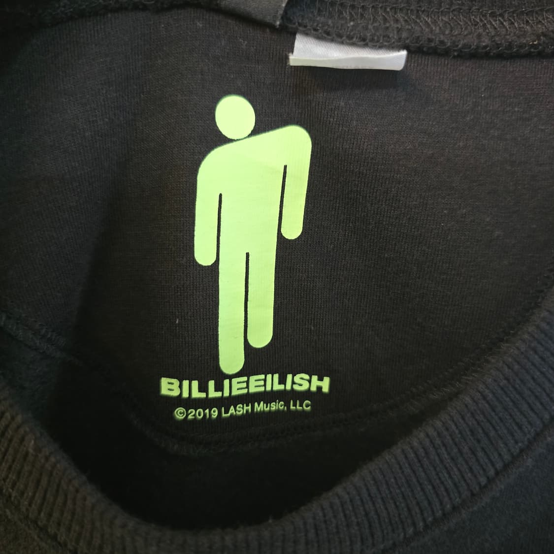 빌리아일리시 블러 로고 맨투맨 블랙 M 오버핏 상품이미지6