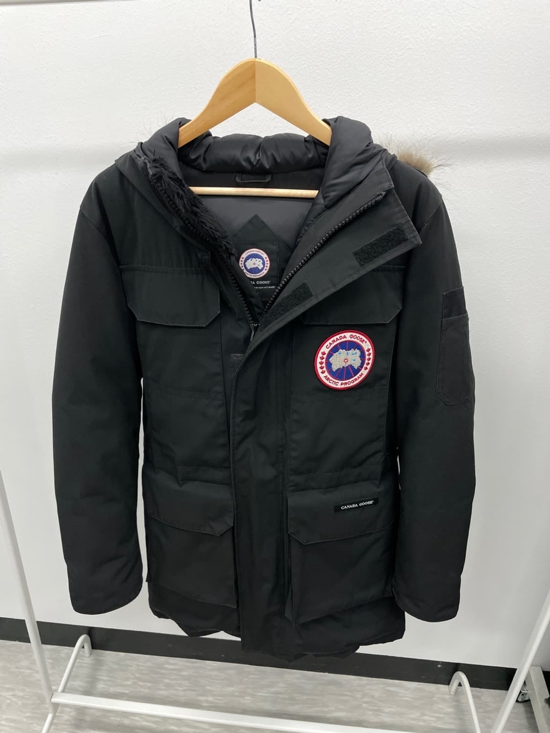 95) 캐나다구스 시타델 다운파카 상품이미지3