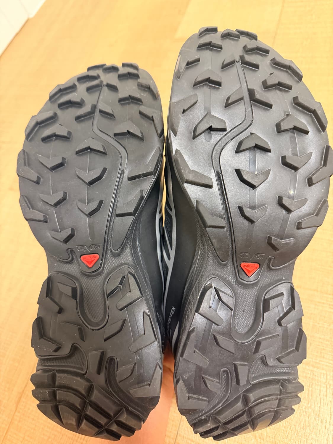 살로몬 XT-6 GTX 블랙 실버(275) 상품이미지9