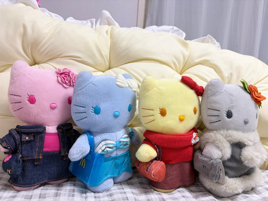 고전 2001년 해피밀 헬로키티 춘하추동 계절 상품이미지2