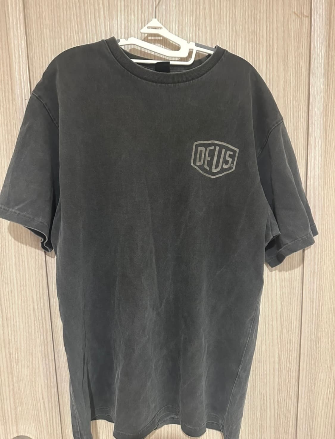 데우스 빈티지 워시드 티셔츠 서울 차콜블랙 M 상품이미지1
