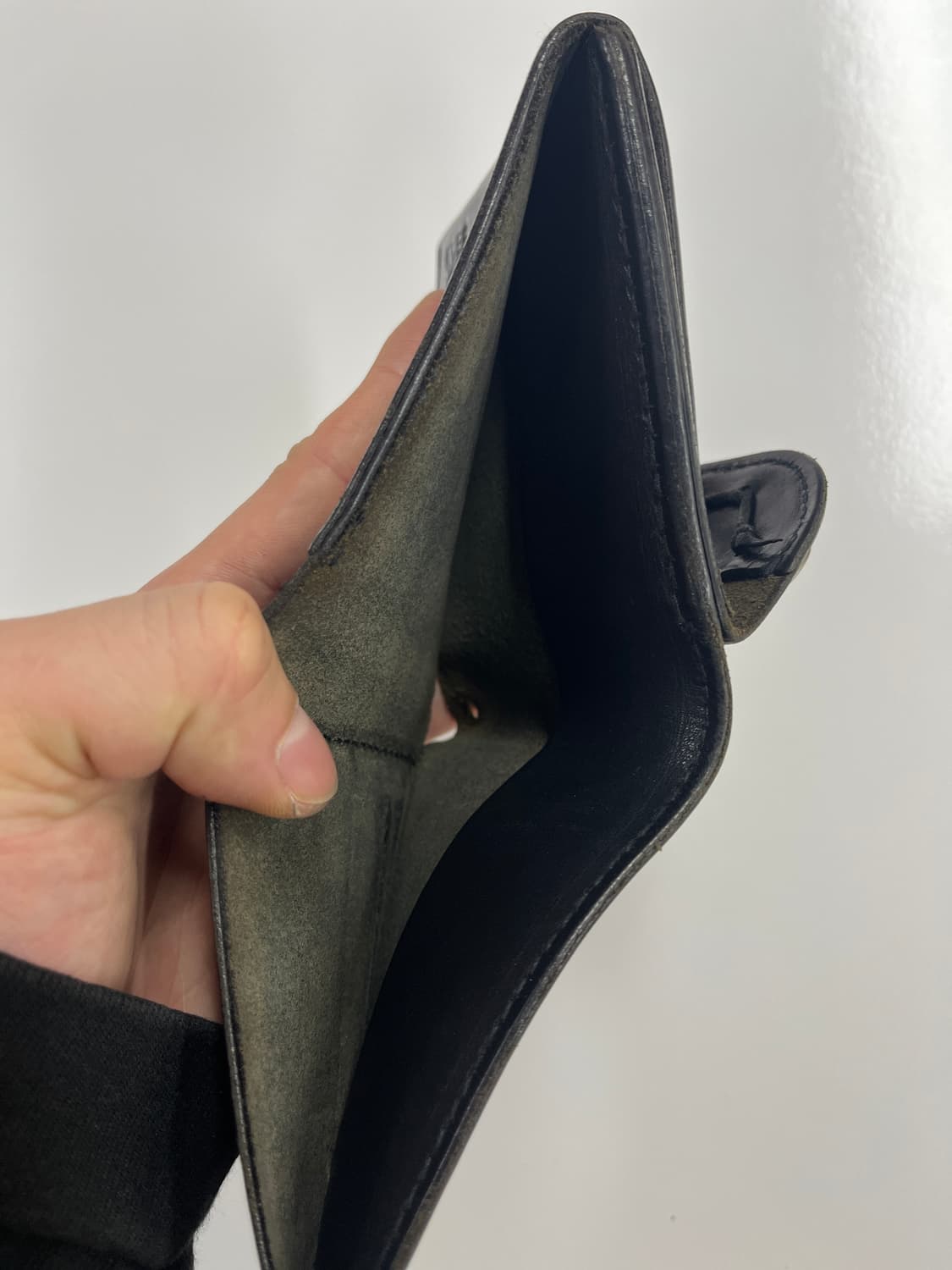 고로스 블랙 새들레더 5콘초 반지갑 상품이미지9