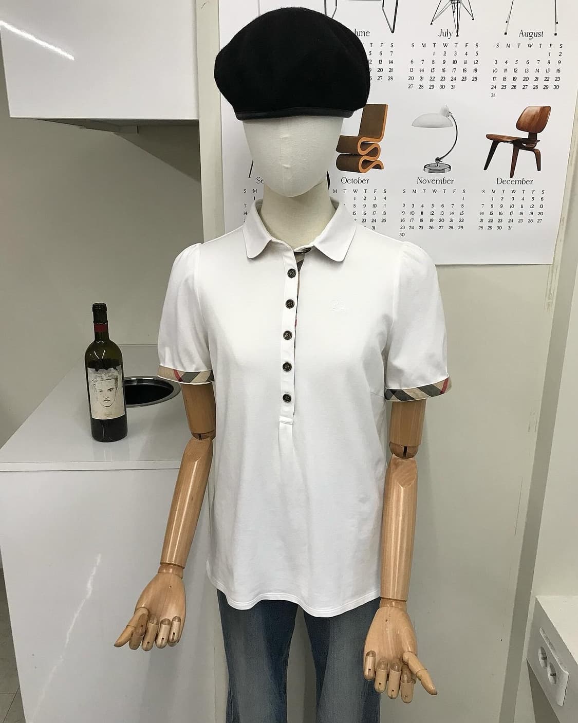 버버리 로고 금장 카라티 상품이미지8