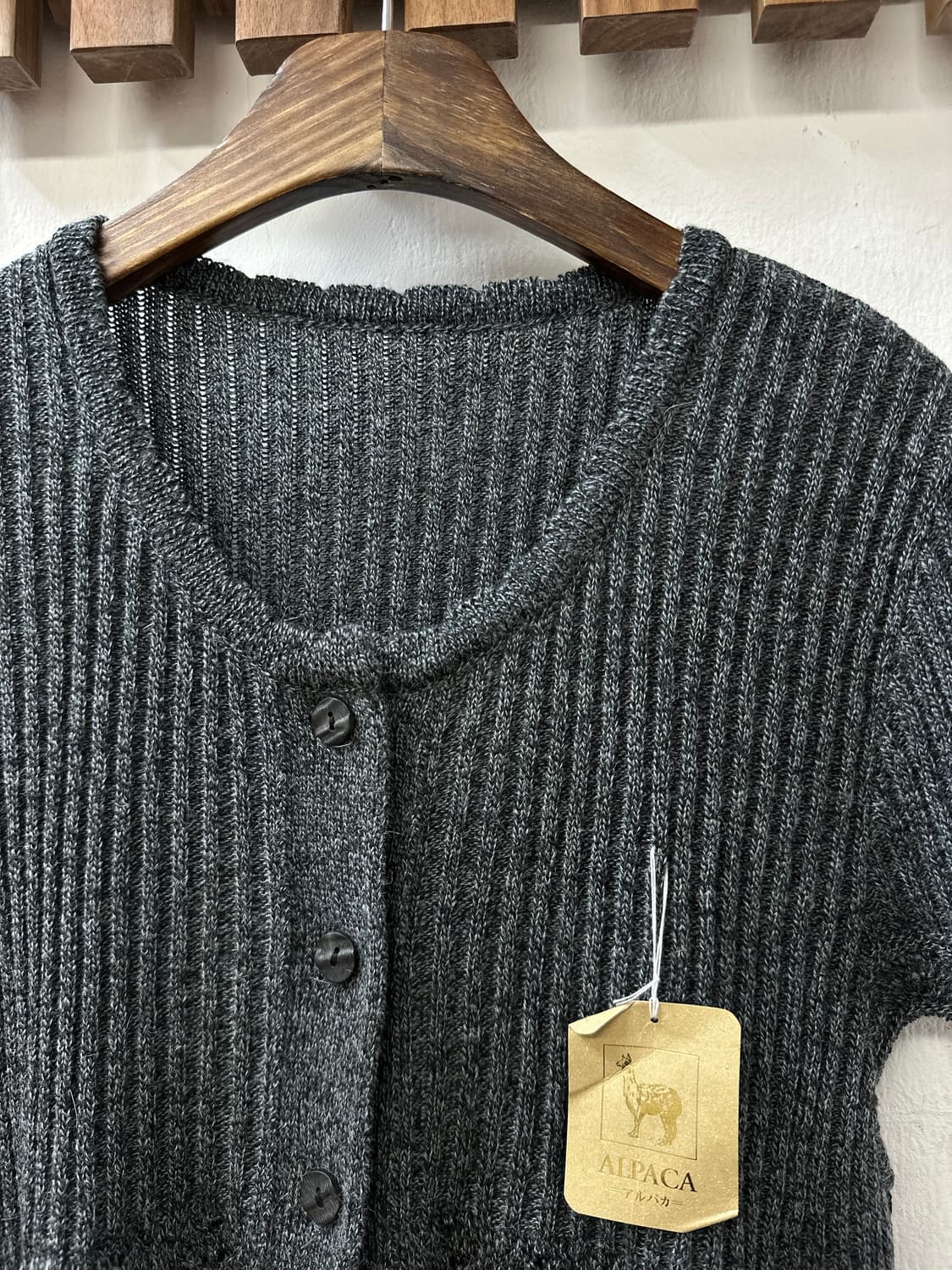 택있는 새상품 오픈워크 알파카 혼방 리브 니트 A라인 반팔 가디건 상품이미지4