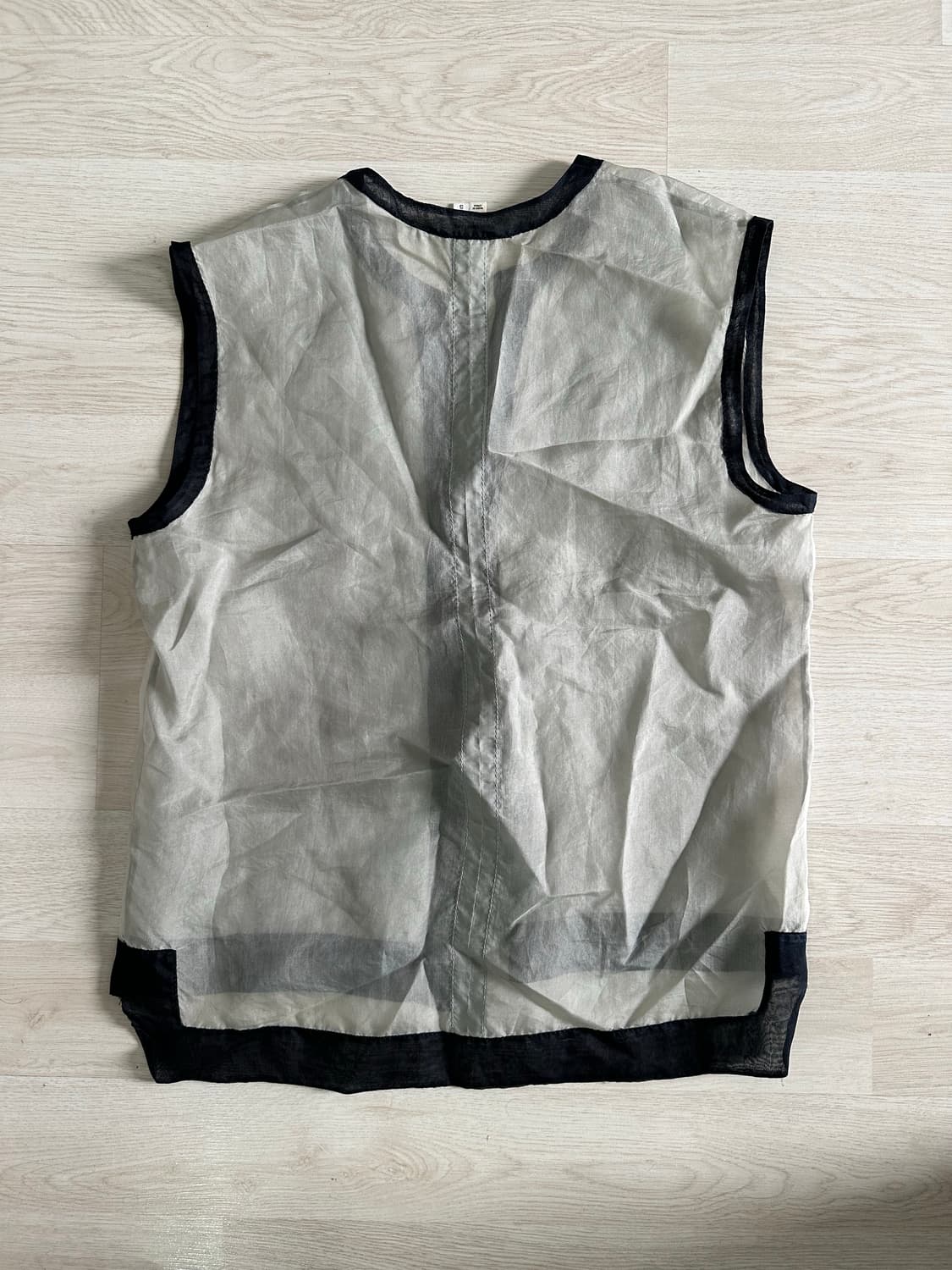 헬무트랭 (helmut lang) 시스루 슬리브리스 탑 상품이미지4