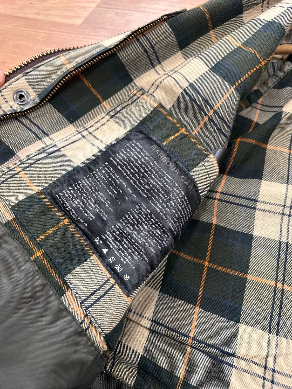 (97)바버 비데일 왁스자켓 세이지 그린 상품이미지6