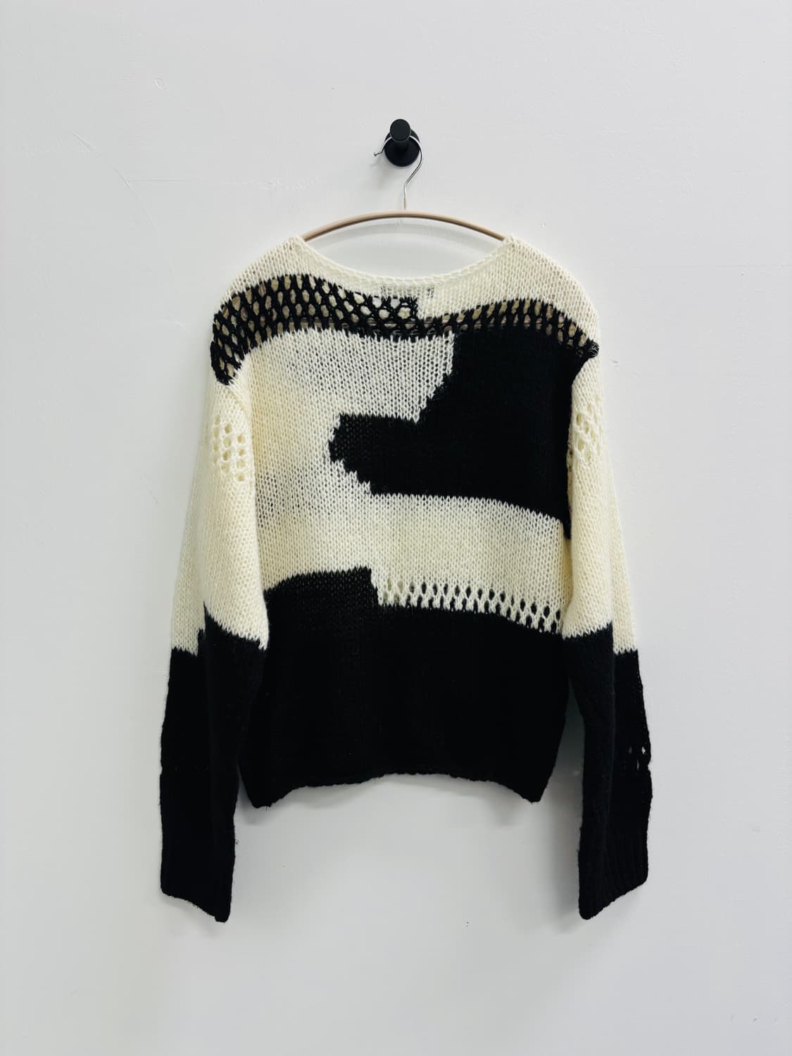 다이애그널(DIAGONAL) 레이어드 펀칭 배색 니트 상품이미지6