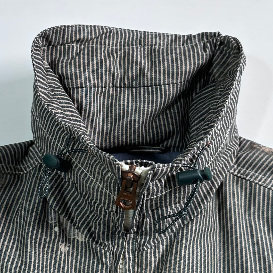 디젤 폴리쉘 데님 프린팅 하이넥 자켓  상품이미지6