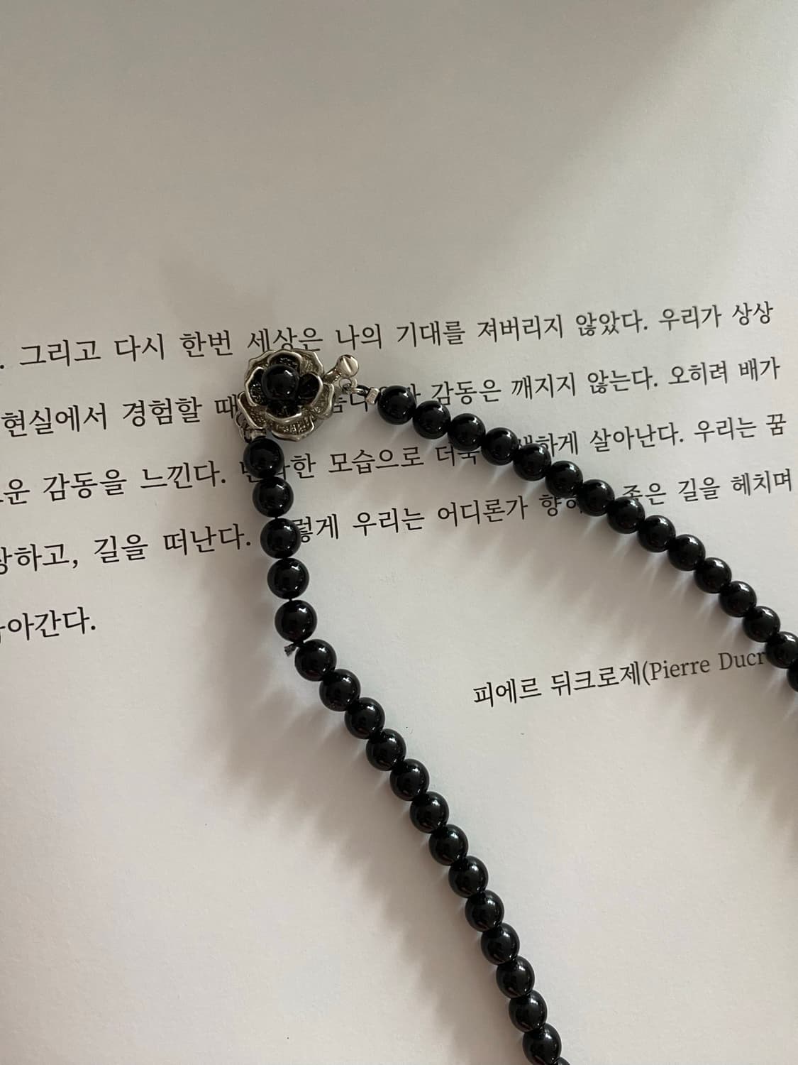 빈티지 블랙 비즈 레드 플라워 패턴 포컬비즈 실버 목걸이 상품이미지3