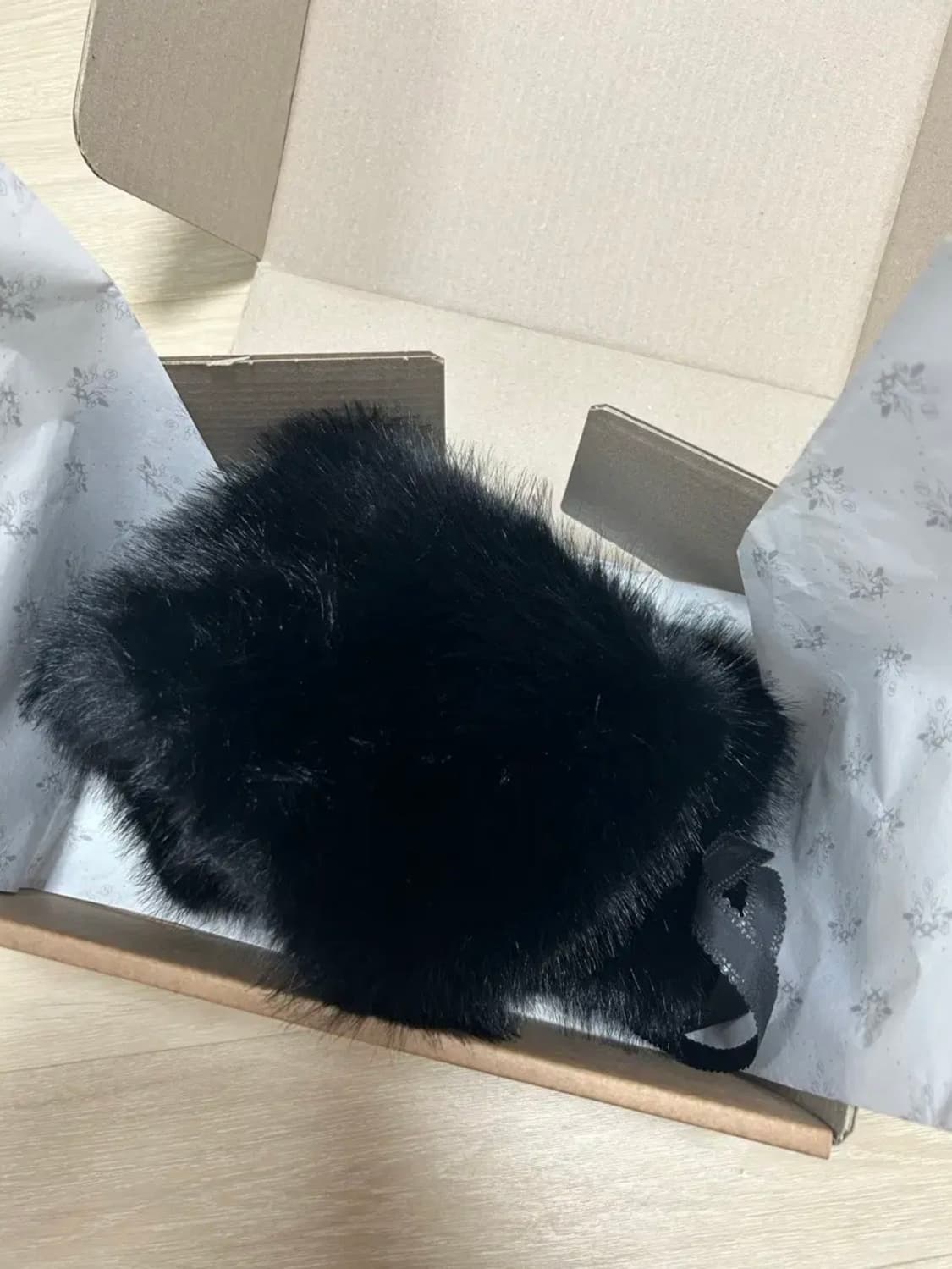 쓰리타임즈 엔젤 새해 기프트 머플러 상품이미지1