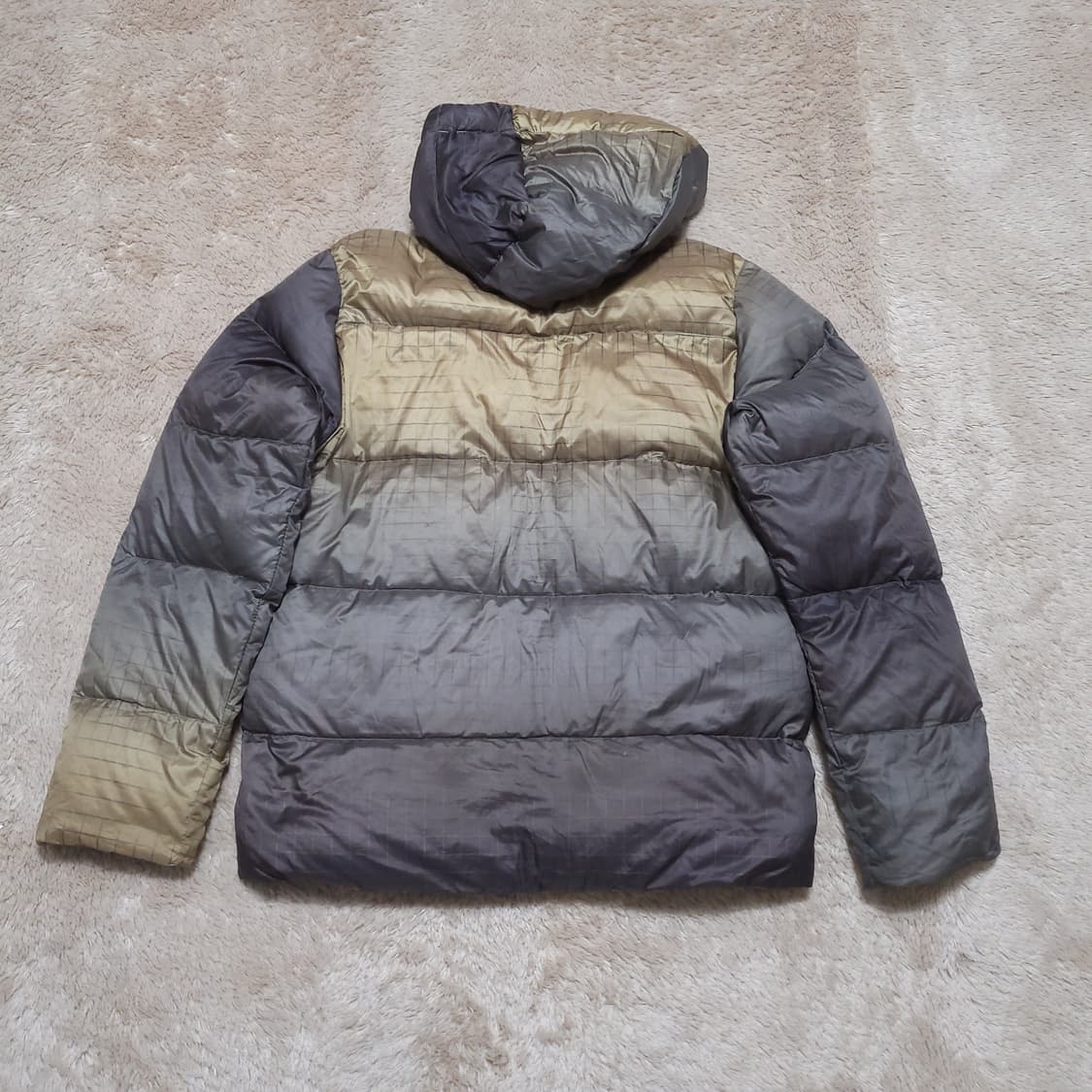 나이키 acg 구스패딩 M 상품이미지2