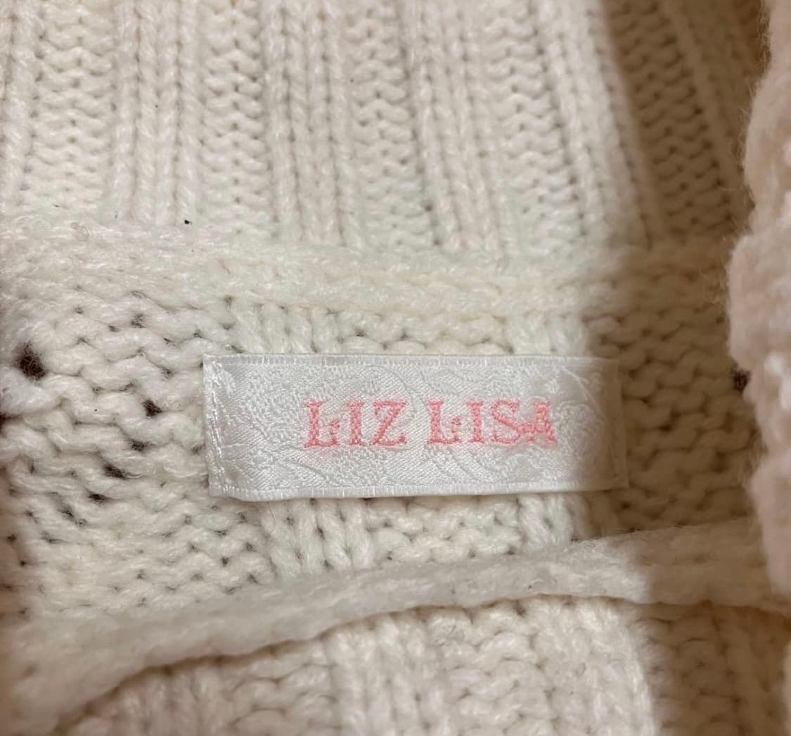 리즈리사 오프숄더 니트 상품이미지2