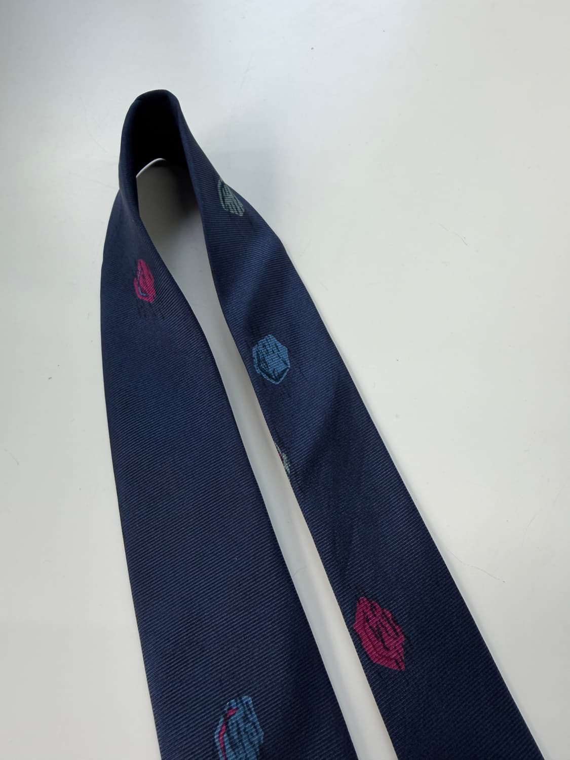 발렌티노 (Valentino) 명품 실크 넥타이 7.7cm 상품이미지7