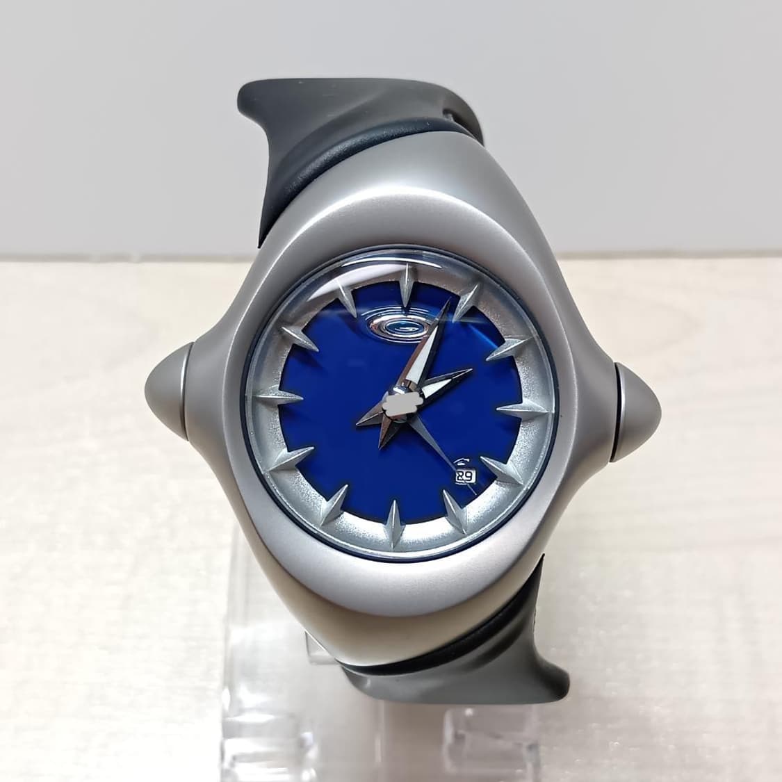 오클리 크러쉬 2.0 시계 상품이미지1